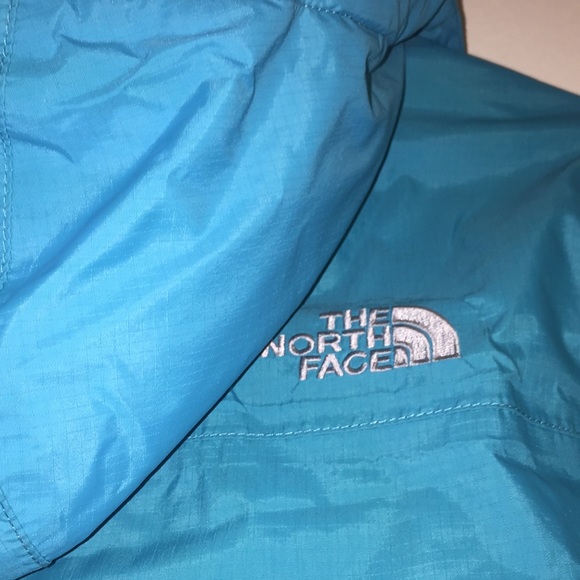 North Face Rain Coat - Picture 6 of 7